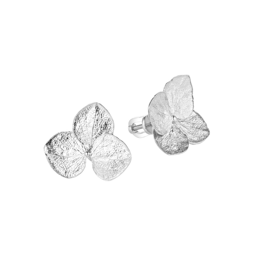 Серьги-пусеты из серебра асимметричные "Цветок гортензии"