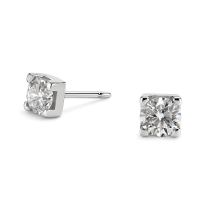 Серьги-пусеты из серебра с бриллиантами 0,5 карат