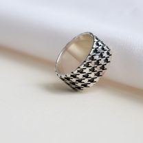 Кольцо из серебра с нанокерамикой Гусиная лапка