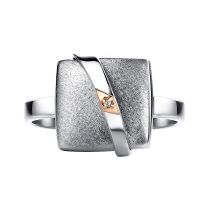 Кольцо из серебра со вставкой из золота 585 и бриллиантом