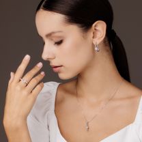 Серьги из серебра со вставкой агат снежный