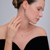 Серьги золотые с сапфирами и бриллиантами