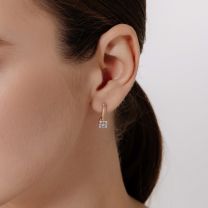 Серьги золотые с бриллиантами