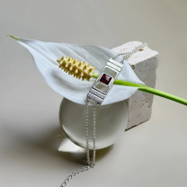 Браслет-цепочка из серебра с янтарем