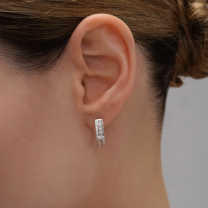 Серьги из серебра с фианитом Spark Line