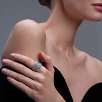Кольцо из серебра с фианитом Caviar