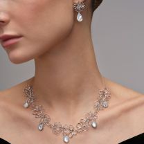 Колье из серебра "Флора"