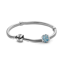 Шарм «Сердца на голубом шаре»