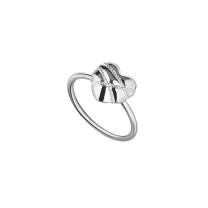 Кольцо из серебра с маленьким сердцем