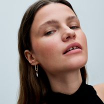 Шарм-подвеска миниатюрный Pandora ME «Акулий зуб»