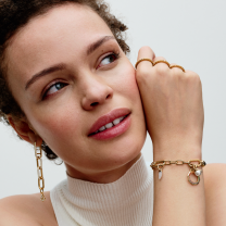 Шарм-подвеска миниатюрный Pandora ME «Акулий зуб»