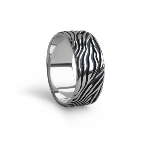 Кольцо из серебра с нанокерамикой Зебра