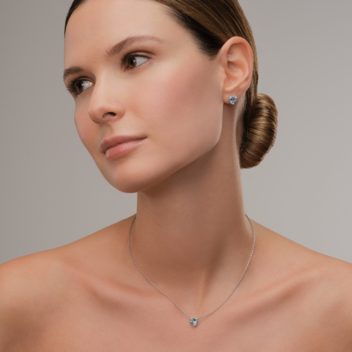 Серьги из серебра с топазом Sky Blue  в форме сердца