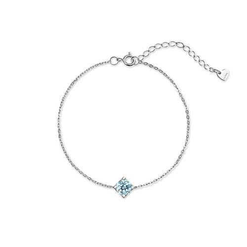 Браслет из серебра с топазом Sky Blue круглой огранки